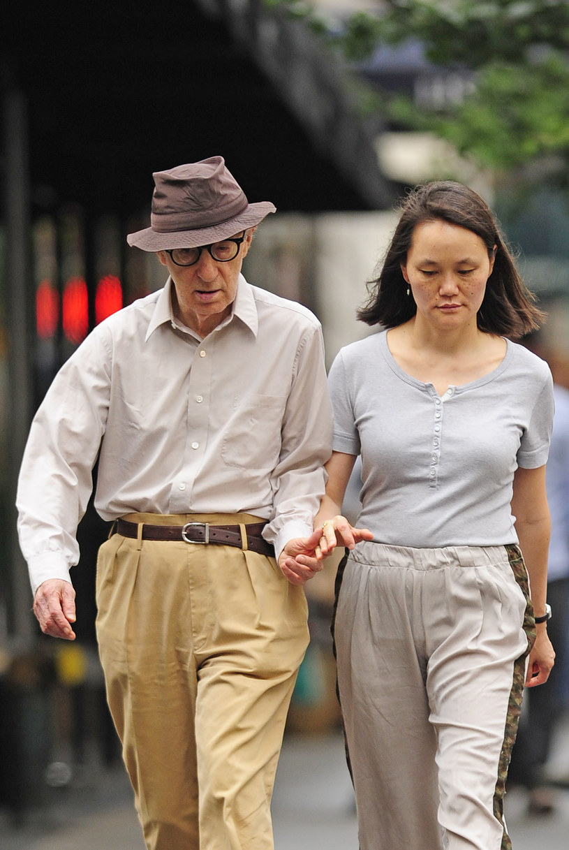 Woody Allen z żoną Soon-Yi Previn /Splashnews
