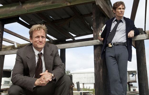 Woody Harrelson i Matthew McConaughey w serialu "Detektyw" ("True Detective") /materiały prasowe