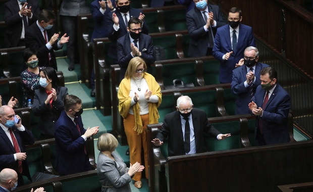 Wotum nieufności wobec Kaczyńskiego odrzucone. Gorąca debata w Sejmie  