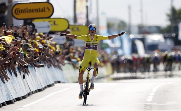 Wout van Aert wygrał czwarty etap Tour de France i umocnił się na prowadzeniu