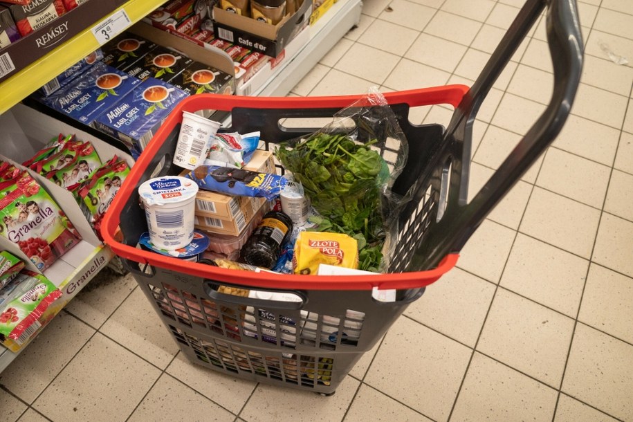 Koniec zerowego VAT-u na żywność. Kontrola poselska w resorcie finansów