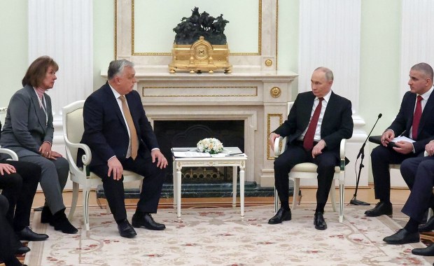 Wpadka tłumaczki podczas rozmów Orbana z Putinem. Ważne słowa pominięte