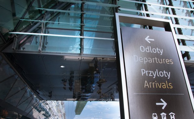 Wpadli na krakowskim lotnisku. Wyrok dla trzech Brytyjczyków