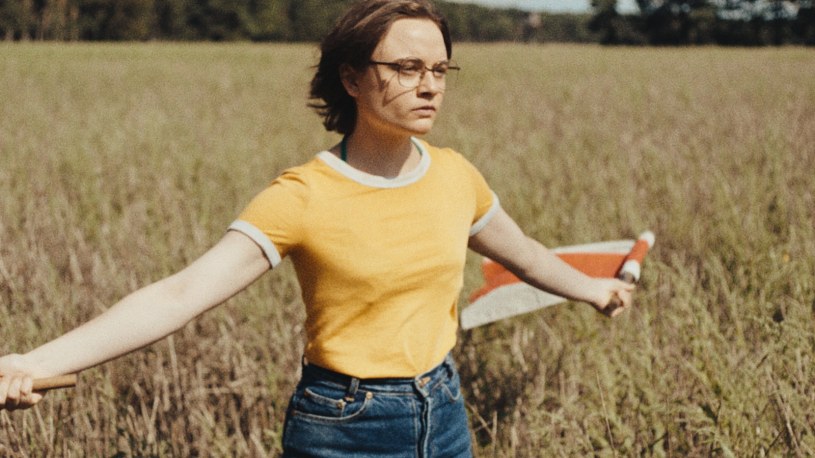 "Wpatrując się w słońce"