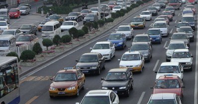 Wpływy z opłat autostradowych w Czechach drastycznie zmalały /AFP