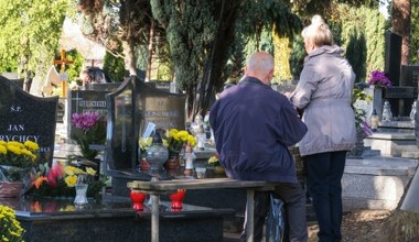 Wprowadzą cennik na cmentarzach? Szymon Hołownia: Wszyscy w koalicji się zgadzamy