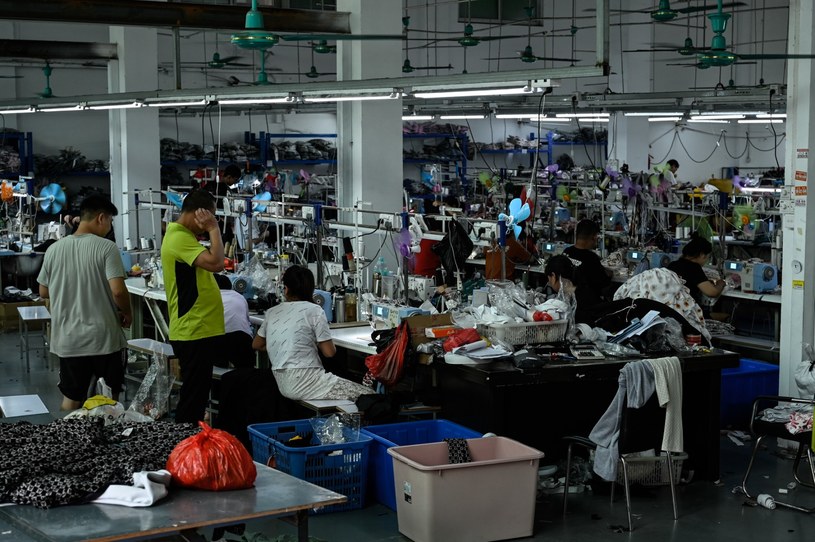 Wprowadzenie slow fashion ma być z korzyścią dla środowiska i warunków pracy azjatyckich pracowników (zdj. ilustracyjne) /Jade Gao /AFP