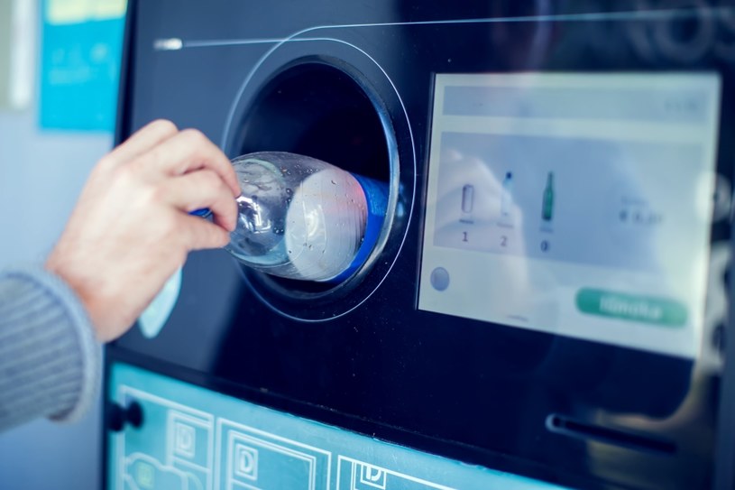 Wprowadzenie systemu kaucyjnego pozwoli na zmniejszenie zanieczyszczenia środowiska /123RF/PICSEL