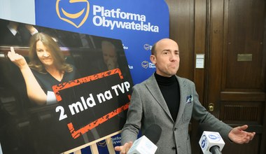 Wraca sprawa gestu posłanki PiS. Lichocka oskarża Budkę o mowę nienawiści