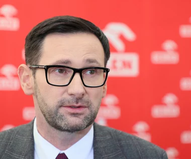 Wraca VAT na paliwa. Obajtek mówi, co dalej z cenami