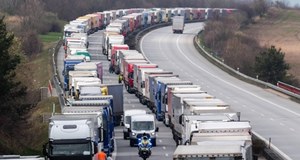 Wracają kontrole graniczne. Służby mają zalecenia dla kierowców