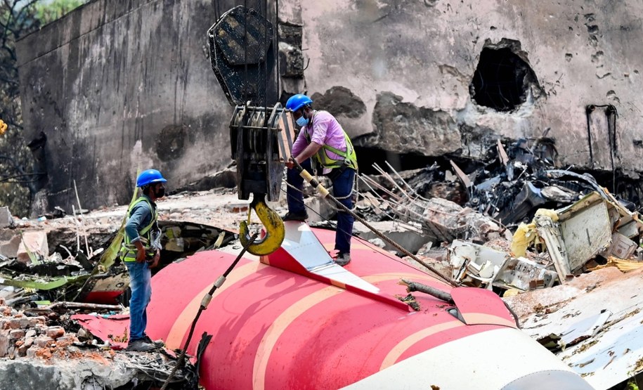 Wrak rozbitego samolotu Air India /IMAGO/Hindustan Times /PAP