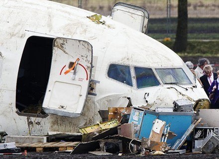 Wrak tureckiego samolotu, który rozbił się w Holandii w lutym 2009 r. Wówczas zginęło "tylko" 9 osób /AFP
