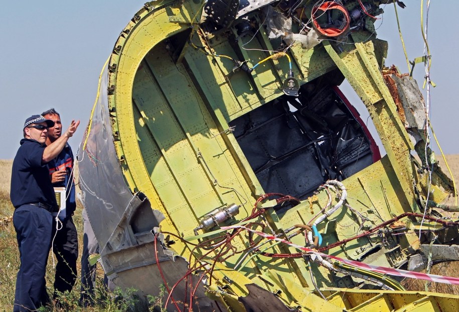 Wrak zestrzelonego samolotu /IGOR KOVALENKO /PAP/EPA