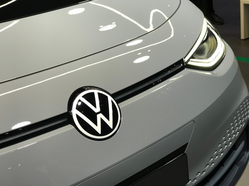 Wraz z modelem ID.3 Volkswagen zaprezentował nowe, uproszczone logo /INTERIA.PL