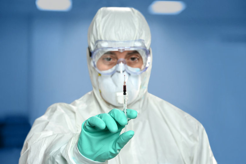 Wreszcie powstanie skuteczna ochrona przed wirusem Ebola? Wcale nie trzeba będzie jej podawać w zastrzykach /123RF/PICSEL