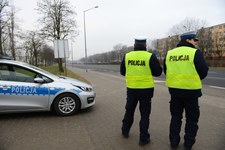 Wrocław: Decyzja sądu ws. b. policjantów, którzy mieli uderzyć 82-latkę