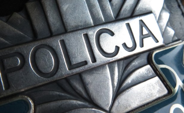 Wrocław: Dziwne zachowanie komendanta miejskiej policji. Nieoficjalnie: Nie miał części ubrań