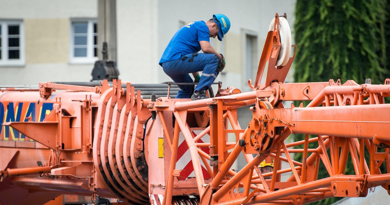 Wrocław: Generalny remont 96-metrowej iglicy
