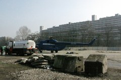 Wrocław: Nakładanie korony na Sky Tower