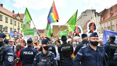 Wrocław: Po wiecu Dudy będą wnioski o ukaranie organizatorów zgromadzeń