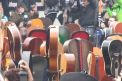 Wrocław: Próba pobicia Gitarowego Rekordu Guinnessa zakończona niepowodzeniem