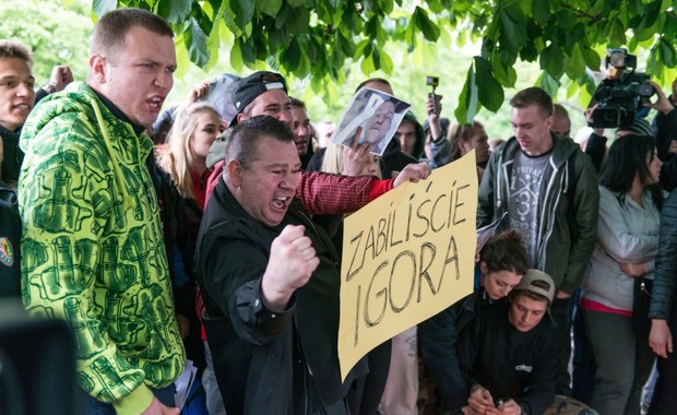 Wrocław: Protest przed komisariatem policji, 9 osób zatrzymanych