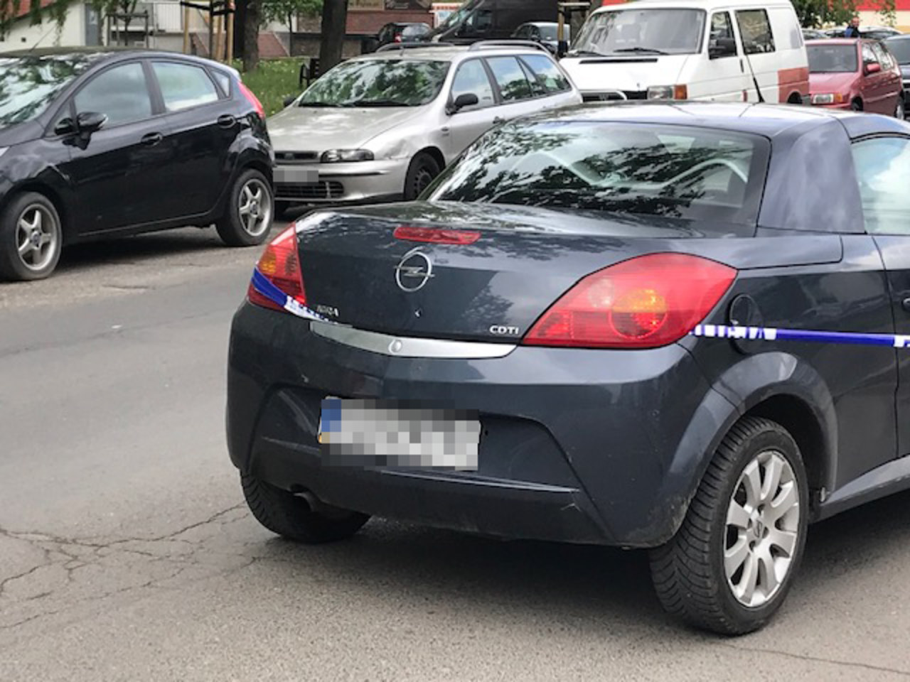 Wrocław: Uciekał przed policją. Podczas pościgu padło 10 strzałów [ZDJĘCIA]