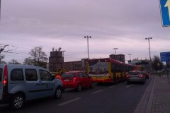 Wrocław zakorkowany z powodu pękniętej rury