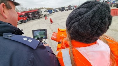 Wrocławscy policjanci wysłali nad A4… drony