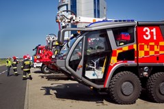 Wrocławscy strażacy dostali na Euro nowoczesne wozy