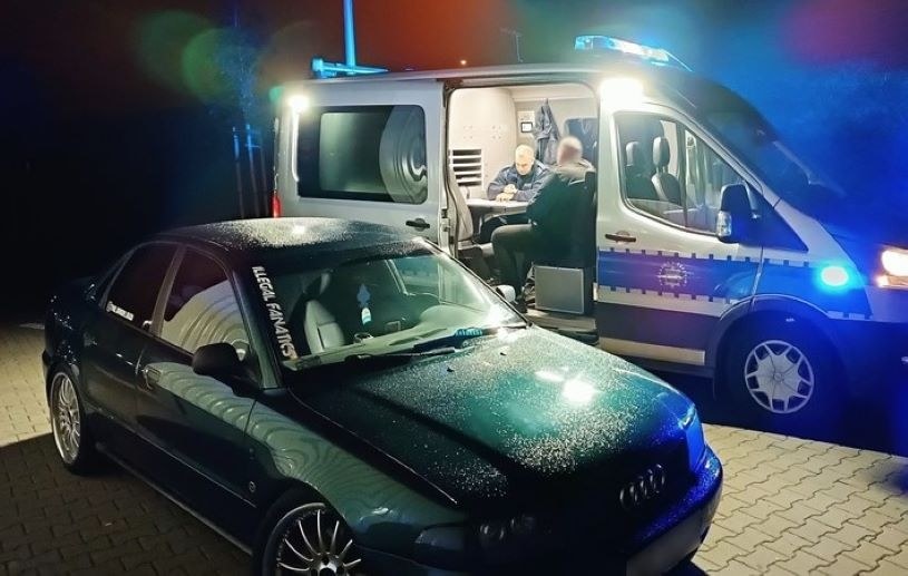 Wrocławska policja przeprowadziła akcję wymierzoną w fanów nielegalnych wyścigów i tuningu. /Policja Wrocławska /Policja