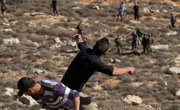 Wrze na Zachodnim Brzegu. Izraelscy osadnicy zaatakowali Palestyńczyków 