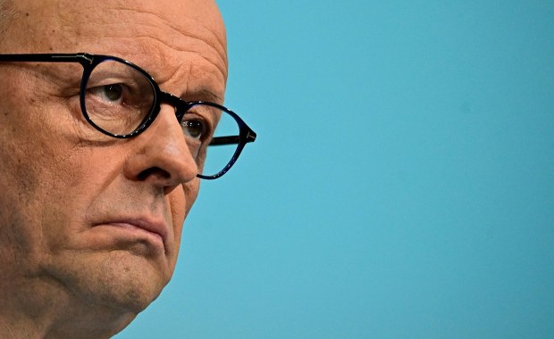 Wrze w niemieckiej polityce. Prezydent w ostrym wystąpieniu skrytykował kanclerza