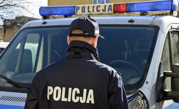 Wrze w stołecznej policji. Funkcjonariusz trafił do aresztu