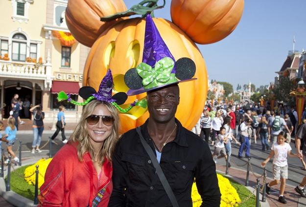 Wrzesień 2011 r.: Heidi i Seal świętują Halloween w Disneylandzie /Getty Images/Flash Press Media