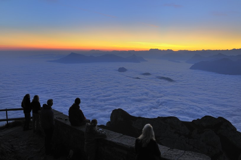Wschód słońca na górze Pilatus /Switzerland Tourism