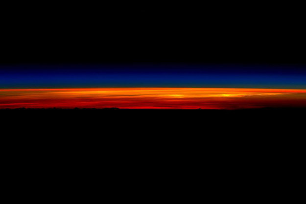 Wschód Słońca na ISS /NASA /materiały prasowe