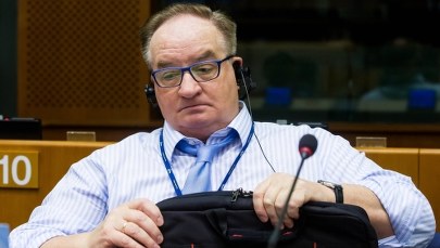 "wSieci": Saryusz-Wolski o Tusku: Co za szmata