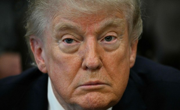 "WSJ": Trump ma obawiać się, że wojna z Iranem skończy się "katastrofą"