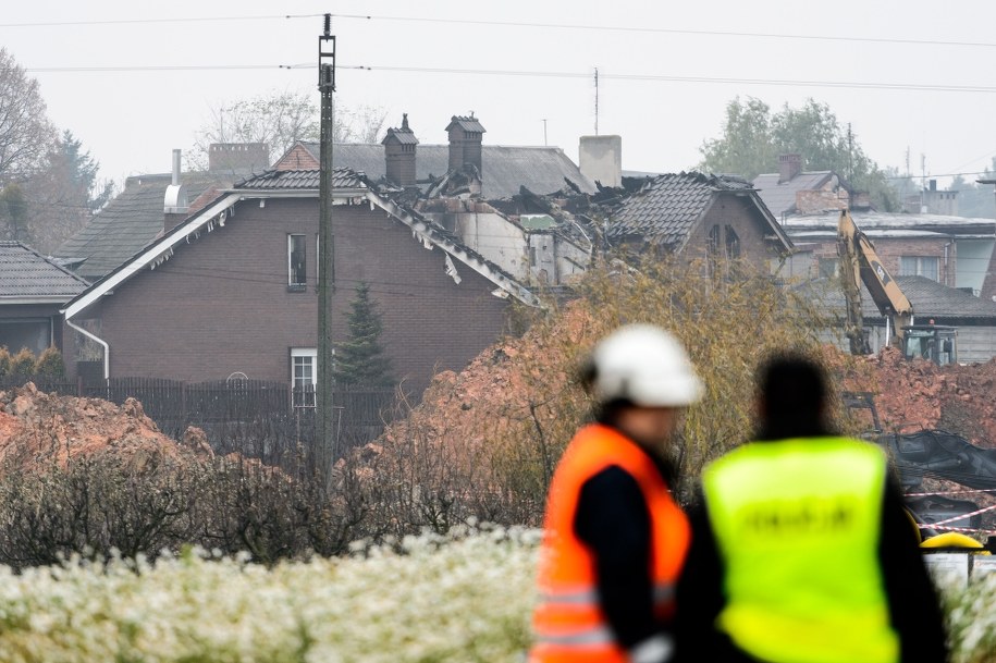 Wskutek wycieku gazu i pożaru w Jankowie Przygodzkim zginęły dwie osoby, 13 trafiło z obrażeniami do szpitala /Jakub Kaczmarczyk /PAP