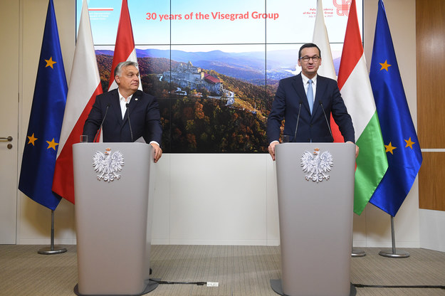 Wspólna konferencja premiera Mateusza Morawieckiego i premiera Węgier Viktora Orbana po szczycie / 	Radek Pietruszka   /PAP