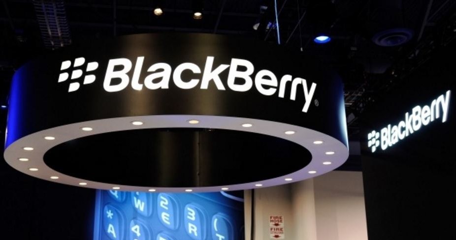 Współpraca TCL z Blackberry rozwija się /AFP