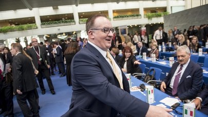 Współpracownik Merkel: Kandydatura Saryusz-Wolskiego wzmacnia pozycję Tuska