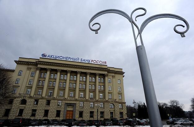 Wśród kilku banków, które dotknęły amerykańskie sankcje jest Bank Rossija /AFP