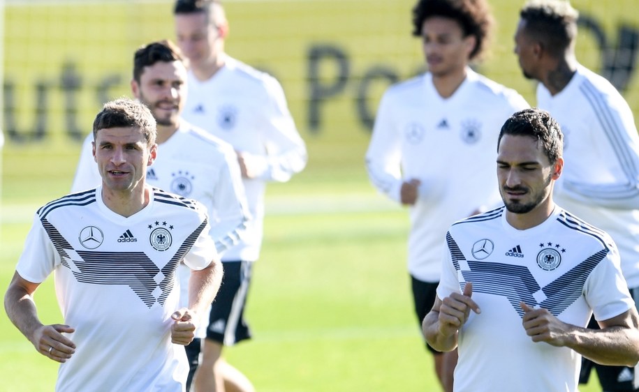 Wśród powołanych do niemieckiej kadry na Euro 2020 są Mats Hummels i Thomas Mueller /FILIP SINGER /PAP/EPA