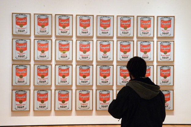 Wśród skradzionych obrazów jest słynna "Zupa pomidorowa Campbella" /DPA/Felix Hörhager   /PAP