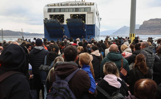 Wstrząsy na Santorini, stan nadzwyczajny. Premier o aktualnej sytuacji 