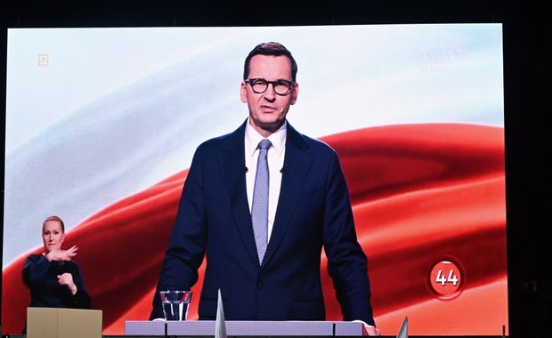 "Wszyscy na jednego, banda rudego" - Morawiecki wbija szpilę Tuskowi