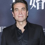 Wszyscy patrzyli tylko na niego. Marcin Dorociński na premierze głośnego filmu